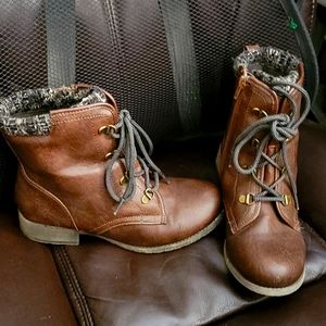 Winter boots